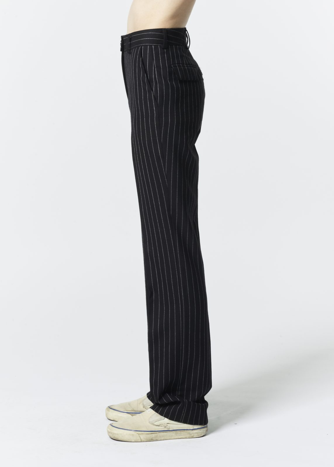 VplusY_women_trousers_pinstripes